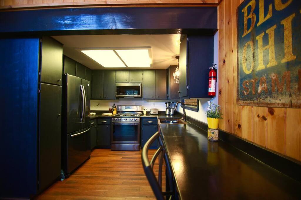Glimmer Chalet Treetop A-Frame Cabin Lake View 箭头湖 外观 照片